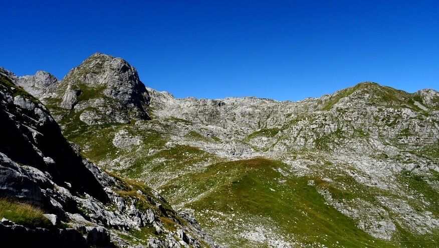 Widoki z podejścia na przełęcz Prevoj Kolata