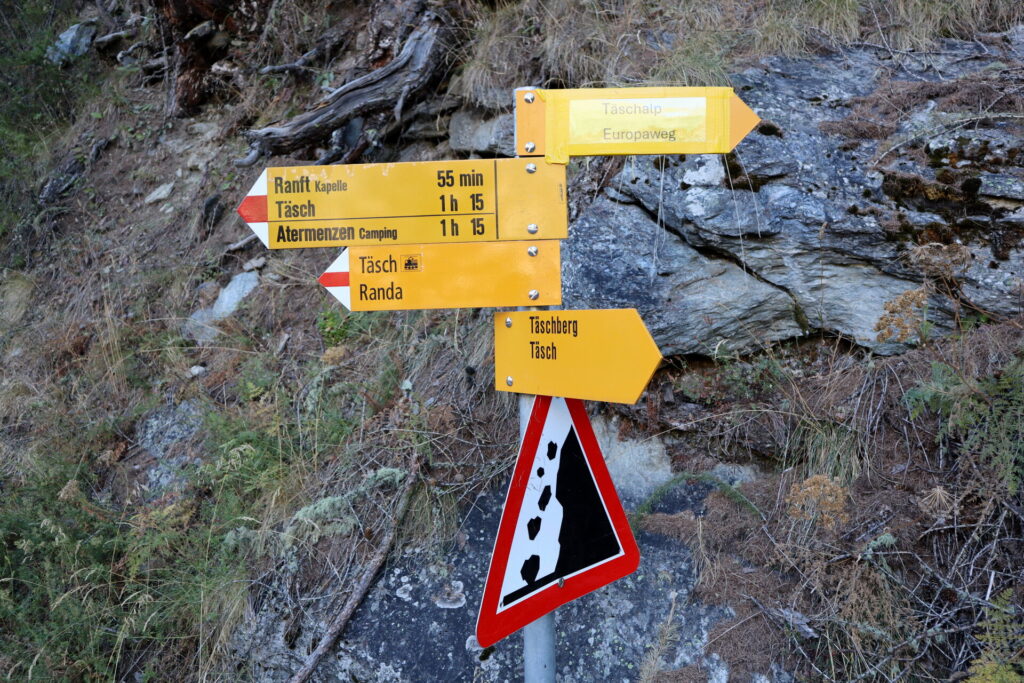 Szlakowskazy przy szlaku Europaweg