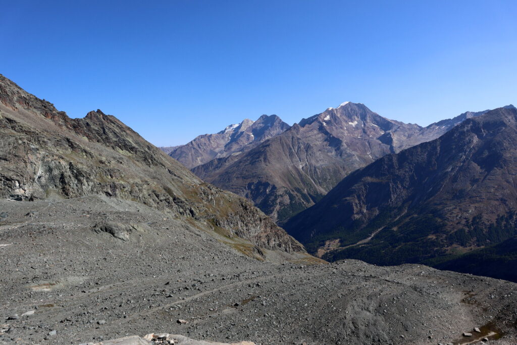 Mittaghorn, Lagginhorn i Weissmies z podejścia do Britanniahütte
