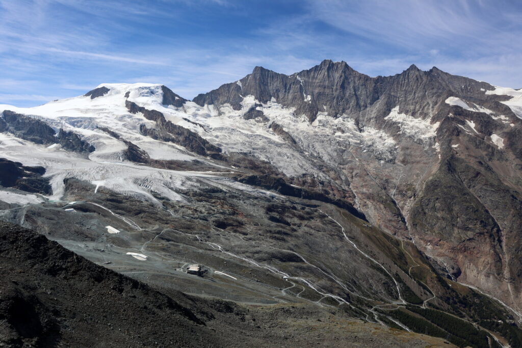 Alphubel, Täschhorn i Dom widziane z Mittaghorna